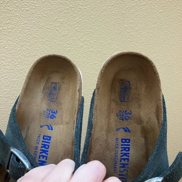 Birkenstock Women’s Sandals - Suede Grey - Picture 5 of 6